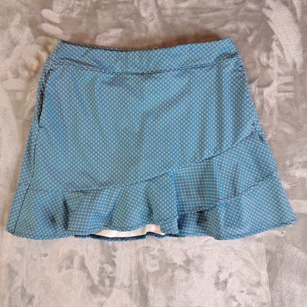 Lady Hagen Womens Golf Skort Size Medium Blue Printed Ruffle Hem Mesh WGH17453